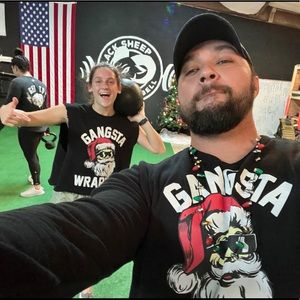 Meet your Posher, Mia